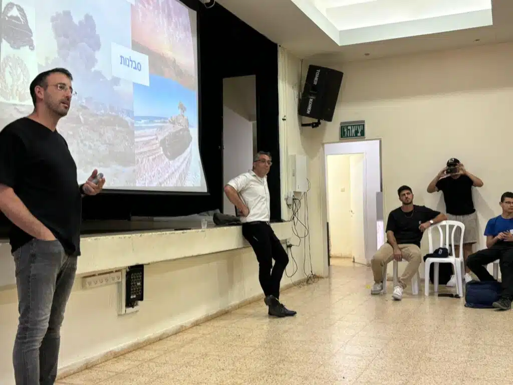 מפגש צמד ברזל באורט שחר פרדס חנה