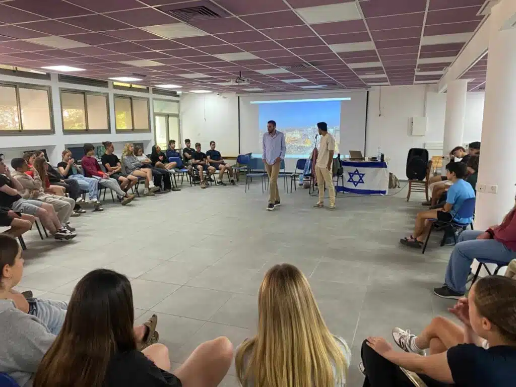 מפגש צמד ברזל בנופי גולן
