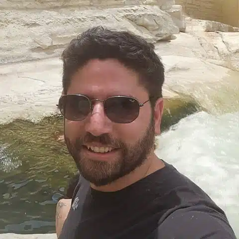 אביעד י., חבר פורום נפגשים