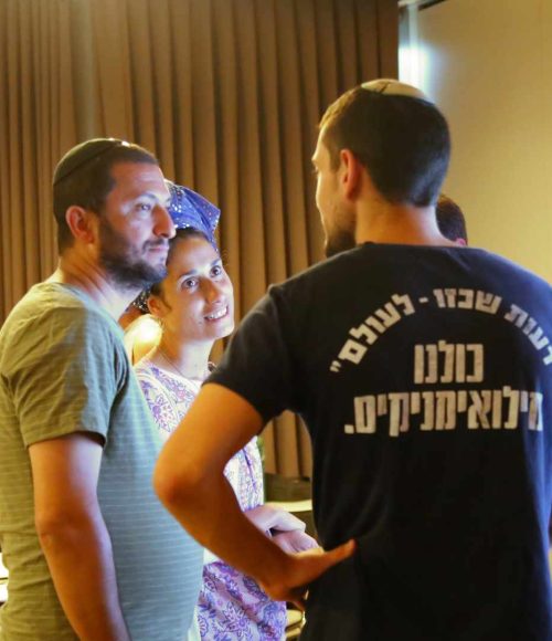 משתתפי מיטאפ המילואימניקים בטבע